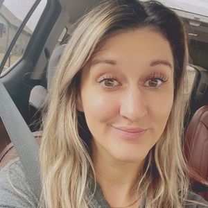 Meet your Posher, Mishelle